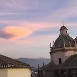 Apartment In The Center Of Granada, Nearby Alhambra